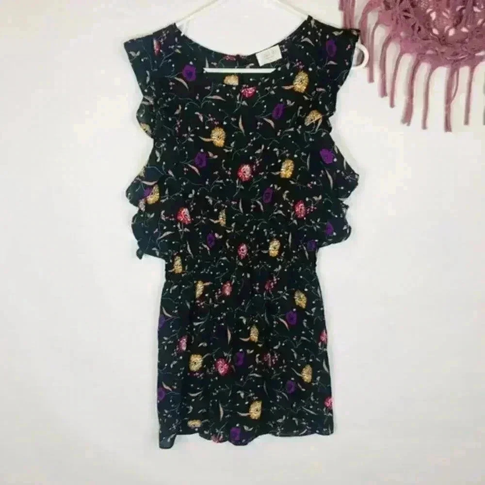 Sienna‎ Sky Floral Print Shorts Romper Medium